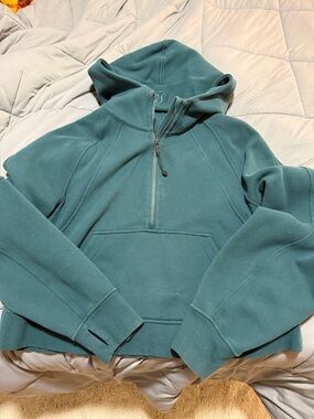 Lululemon Oversized Scuba 1/4 zip - green